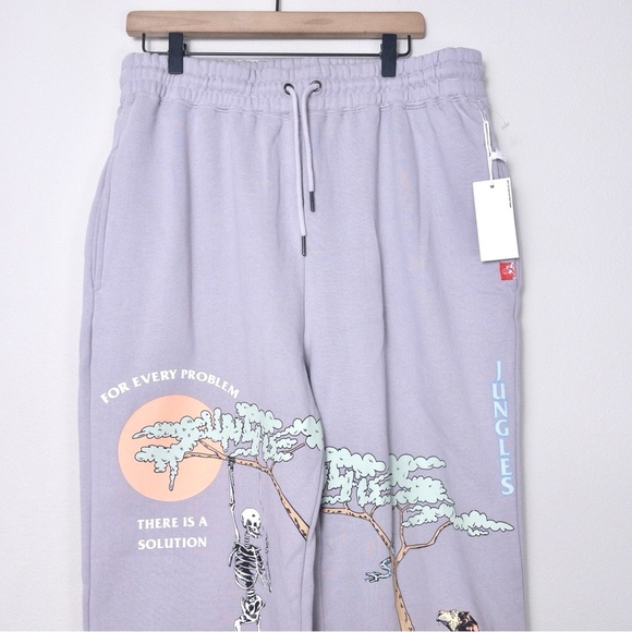 NWT [SET] Jungles Jungles Yin Yang Crewneck L + For Every Problem Trackpant XXL - Picture 11 of 14
